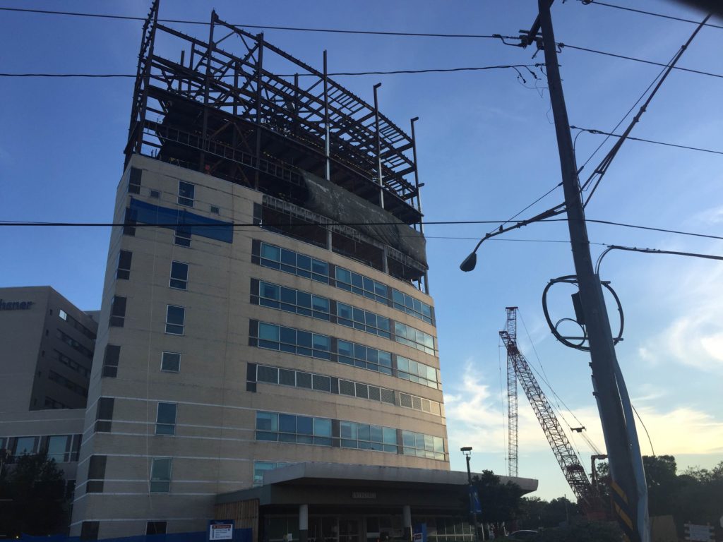 Photo of the construction at Oschner's West Tower addition.